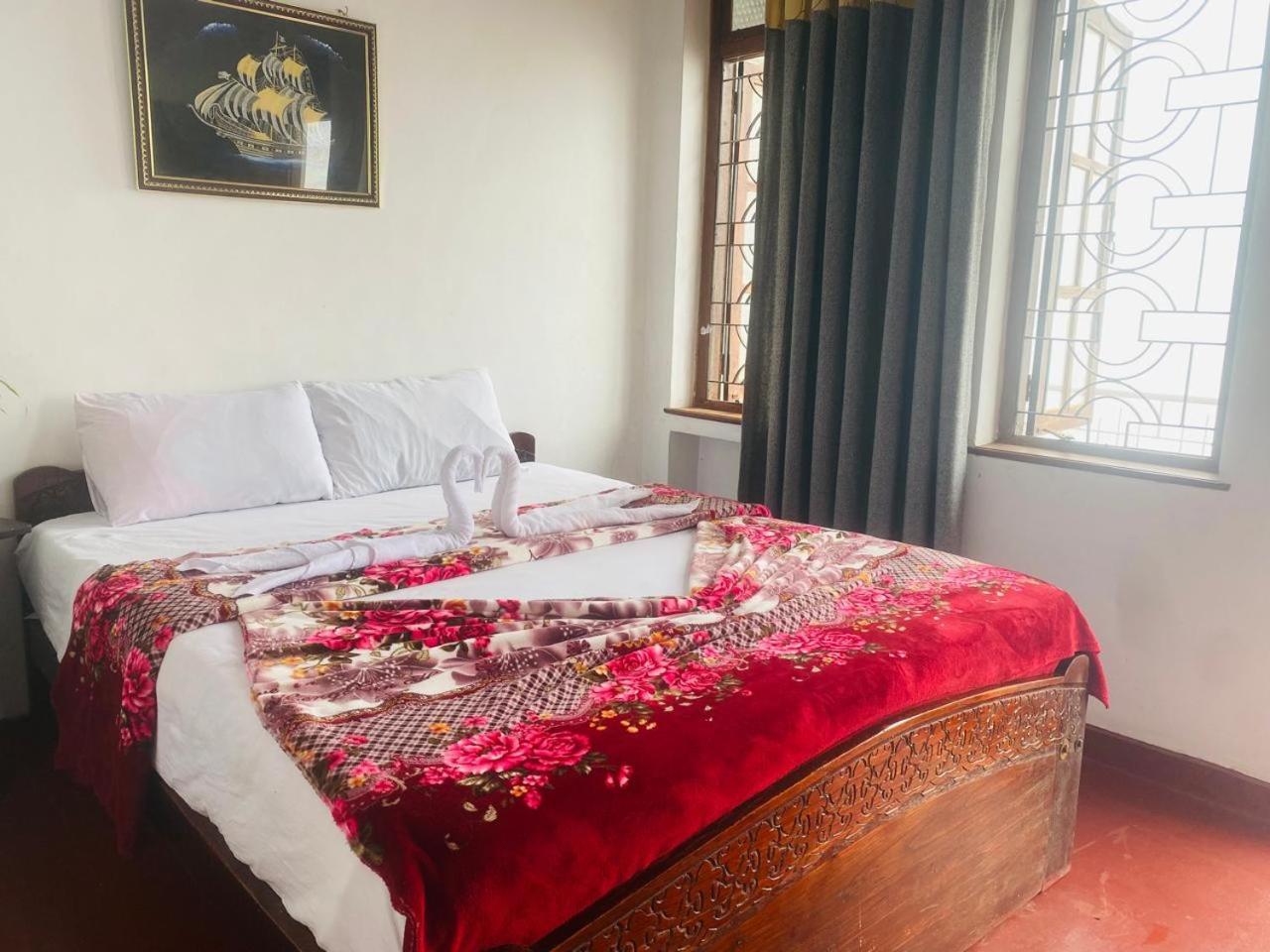 Farah Guest Inn Haputale Bagian luar foto