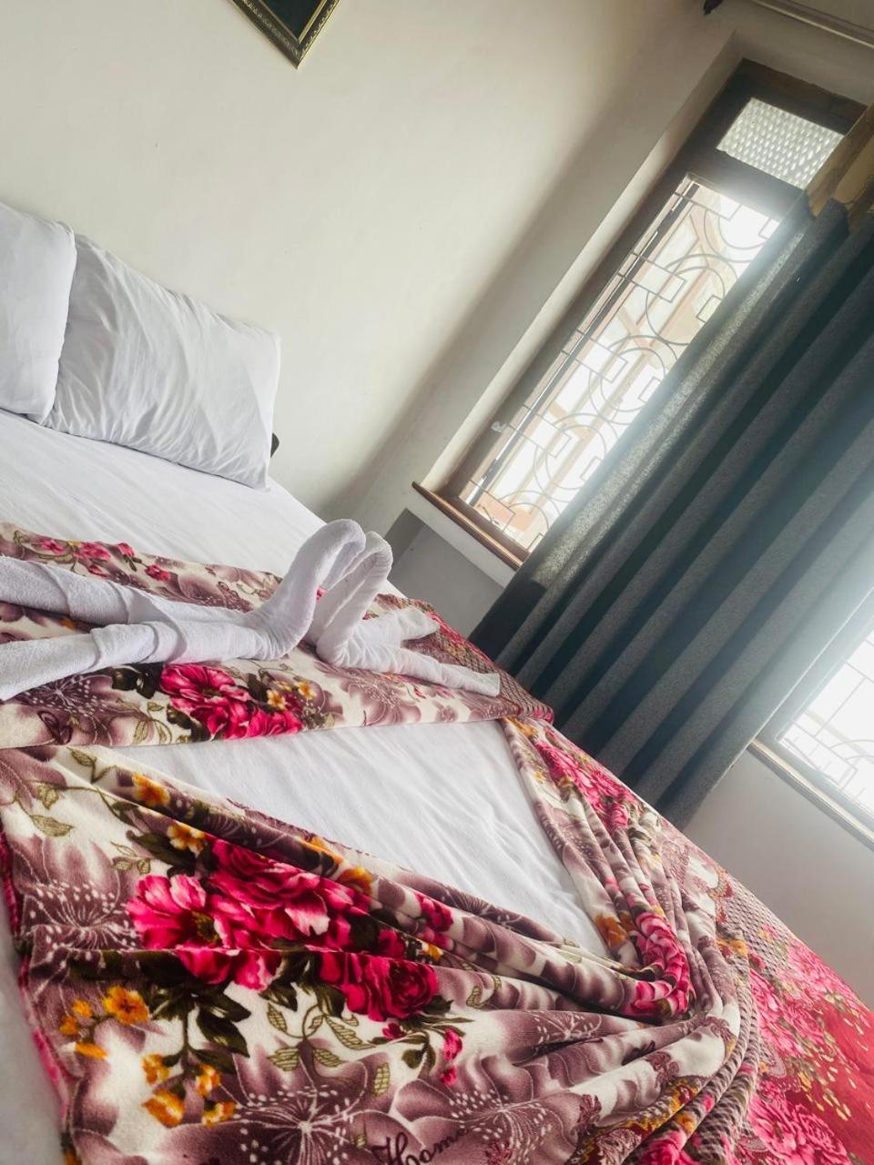 Farah Guest Inn Haputale Bagian luar foto